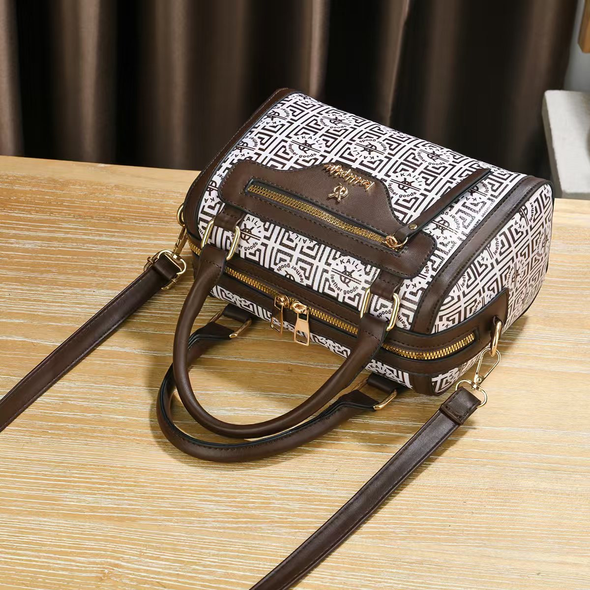 Elegant Retro Monogram Print PU Leather Handbag for Women, Top Handle Satchel with Removable Shoulder Strap, Ideal Gift