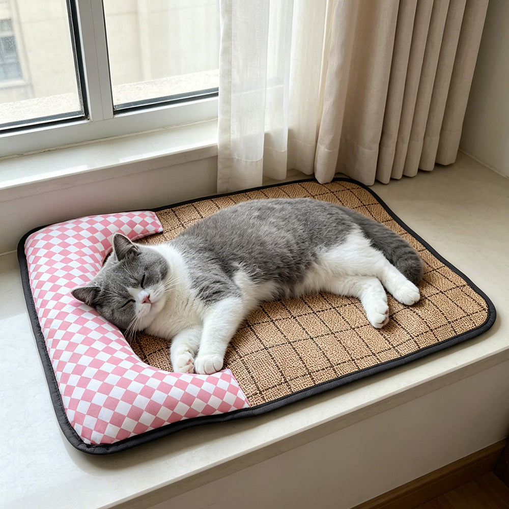 This checkerboard summer cat bed is so comfy for lying flat!