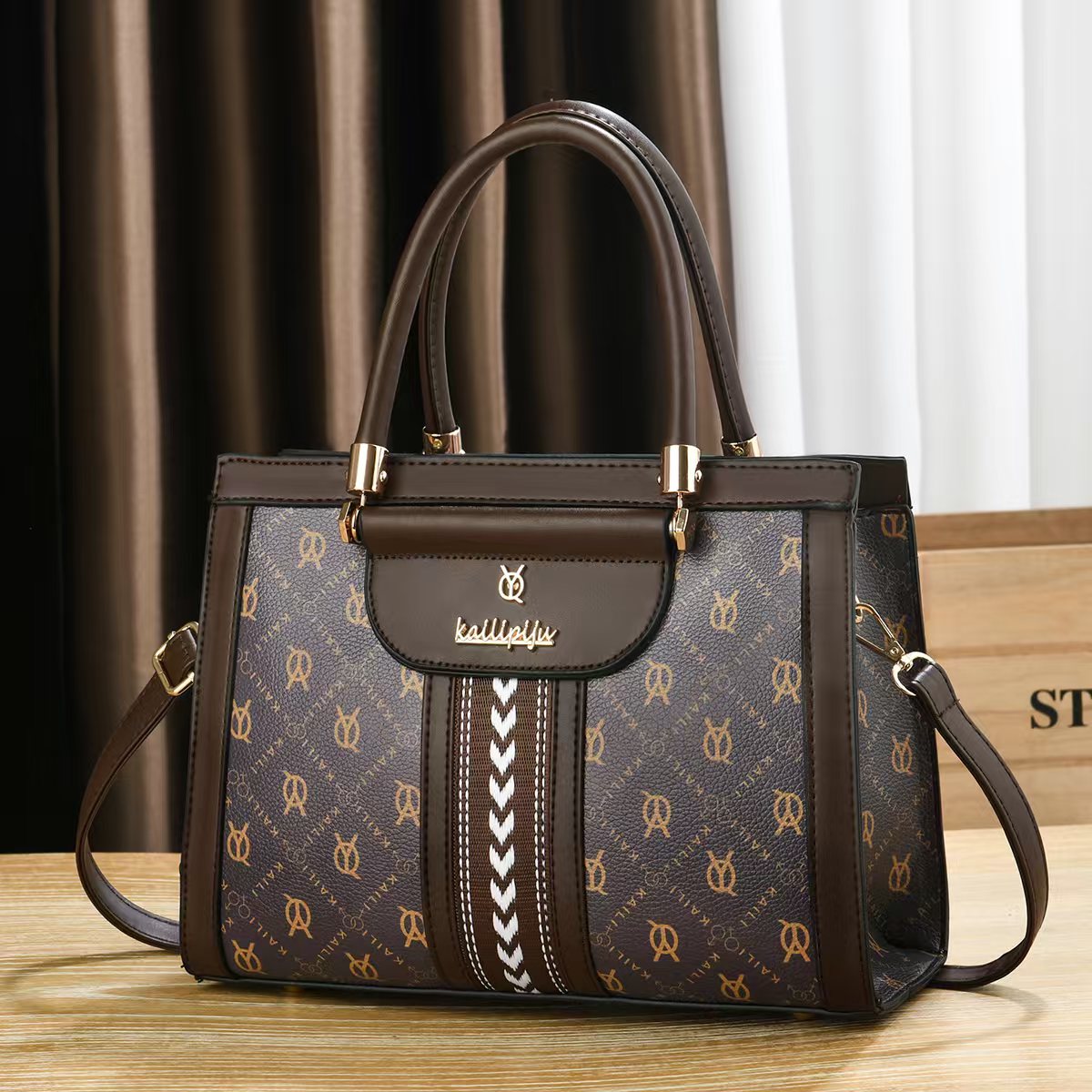 Elegant Retro Monogram Print PU Leather Handbag for Women, Top Handle Satchel with Removable Shoulder Strap, Ideal Gift
